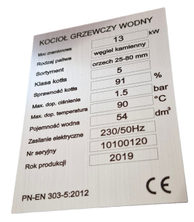Typový štítok Vodný kotol Kotol na ústredné kúrenie Kachle na drevo na čierne uhlie